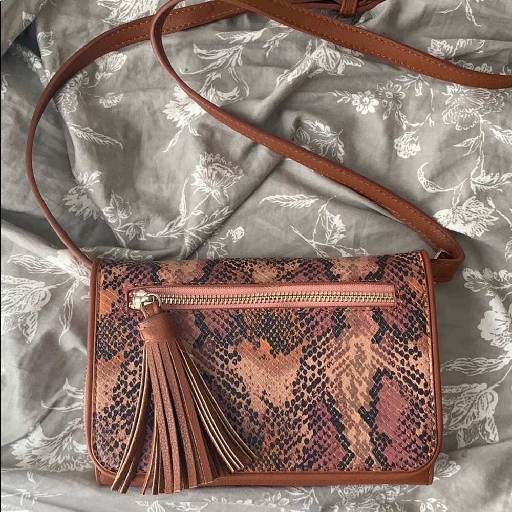 Snake print crossbody bag